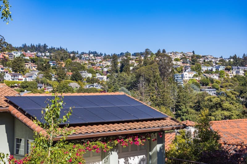 Installation de panneaux solaires